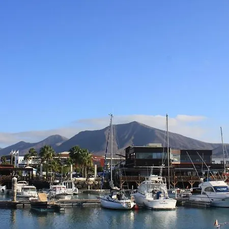 Villa In Playa Blanca Sleeps 4 With Air Con And Wifi Playa Blanca (Lanzarote)